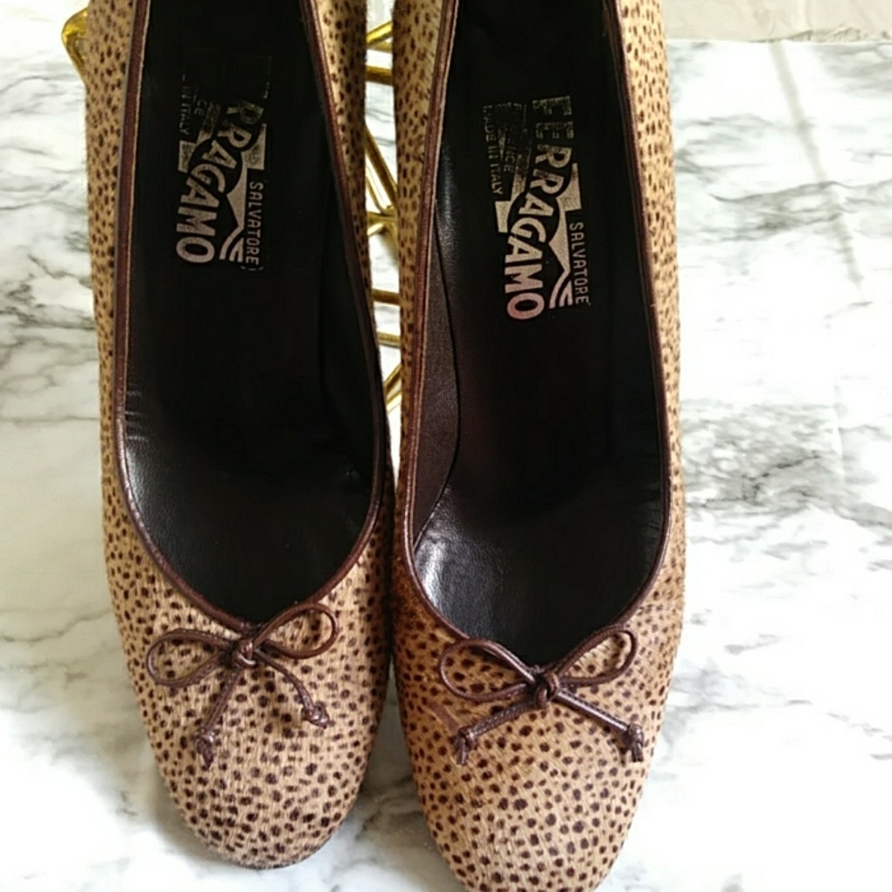 Ferragamo calf hair leopard print  heel sz7